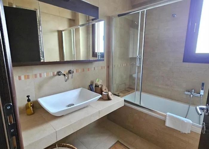 Sani Waterscape Villa *