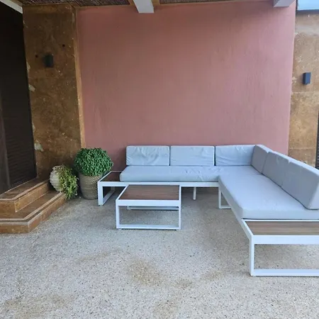 Sani Waterscape فيلة باراليا ساني